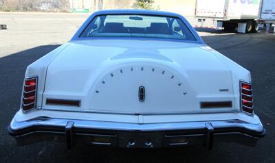 1978 Lincoln Continental Mark V   - Photo 16 - Bohemia, NY 11716