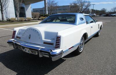 1978 Lincoln Continental Mark V   - Photo 4 - Bohemia, NY 11716