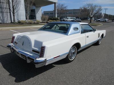 1978 Lincoln Continental Mark V   - Photo 8 - Bohemia, NY 11716
