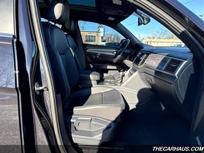 2020 Volkswagen Atlas Cross Sport SE   - Photo 23 - Roselle, IL 60172