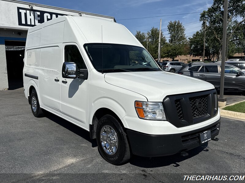 2018 Nissan NV 3500 HD SV - Photo 1 - Roselle, IL 60172