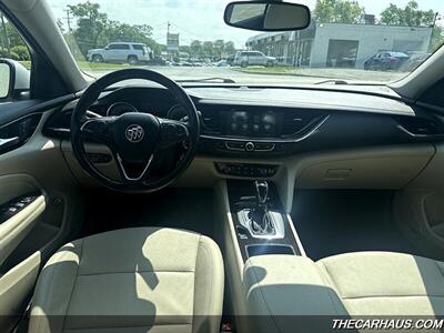 2018 Buick Regal TourX Essence   - Photo 22 - Roselle, IL 60172