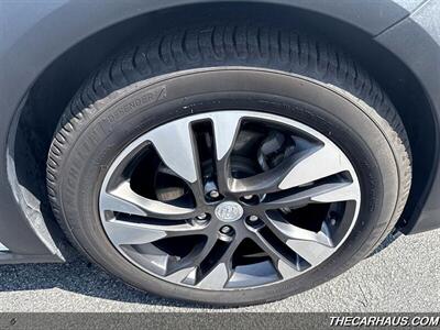 2018 Buick Regal TourX Essence   - Photo 39 - Roselle, IL 60172