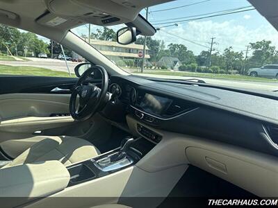 2018 Buick Regal TourX Essence   - Photo 19 - Roselle, IL 60172