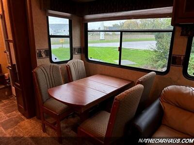 2013 Heartland Elkridge 34QSRL   - Photo 25 - Roselle, IL 60172