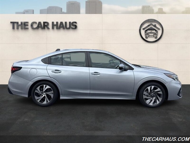 2024 Subaru Legacy Limited photo 2