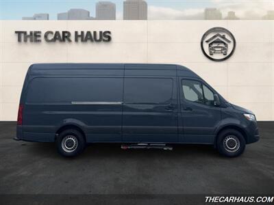 2019 Mercedes-Benz Sprinter 2500   - Photo 2 - Roselle, IL 60172