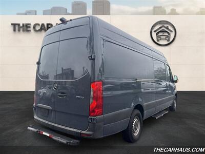 2019 Mercedes-Benz Sprinter 2500   - Photo 3 - Roselle, IL 60172