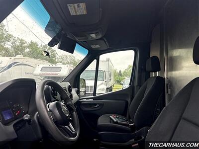 2019 Mercedes-Benz Sprinter 2500   - Photo 9 - Roselle, IL 60172