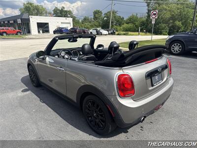 2017 MINI Convertible Cooper   - Photo 5 - Roselle, IL 60172