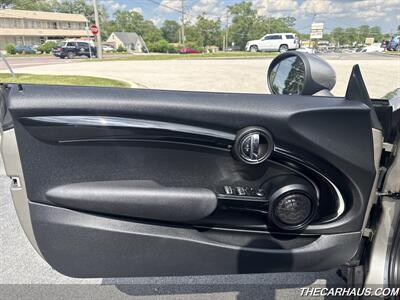2017 MINI Convertible Cooper   - Photo 11 - Roselle, IL 60172