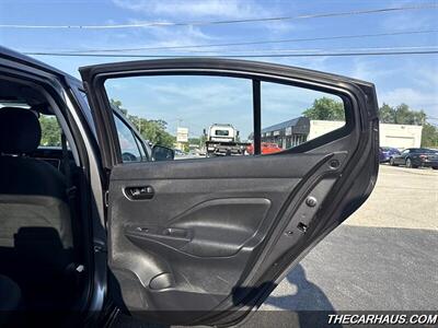 2021 Nissan Versa S   - Photo 17 - Roselle, IL 60172