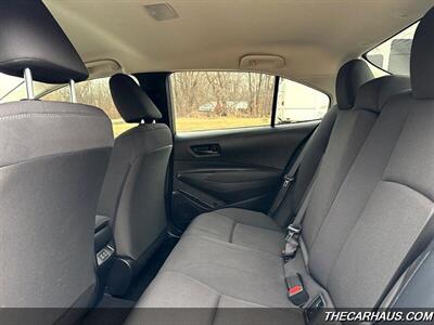 2024 Toyota Corolla LE   - Photo 12 - Roselle, IL 60172