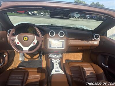 2012 Ferrari California   - Photo 19 - Roselle, IL 60172