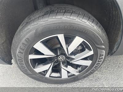2022 Volkswagen Atlas Cross Sport SE 4Motion   - Photo 37 - Roselle, IL 60172
