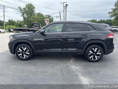 2022 Volkswagen Atlas Cross Sport SE 4Motion   - Photo 6 - Roselle, IL 60172