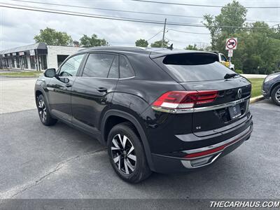 2022 Volkswagen Atlas Cross Sport SE 4Motion   - Photo 5 - Roselle, IL 60172