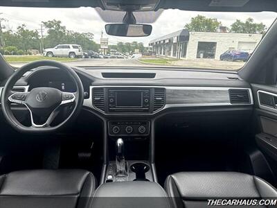 2022 Volkswagen Atlas Cross Sport SE 4Motion   - Photo 21 - Roselle, IL 60172