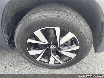 2022 Volkswagen Atlas Cross Sport SE 4Motion   - Photo 36 - Roselle, IL 60172