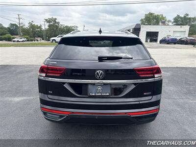 2022 Volkswagen Atlas Cross Sport SE 4Motion   - Photo 4 - Roselle, IL 60172