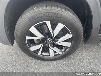 2022 Volkswagen Atlas Cross Sport SE 4Motion   - Photo 35 - Roselle, IL 60172
