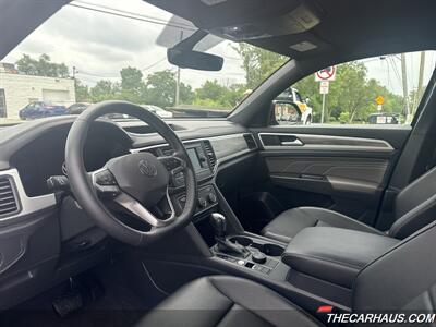 2022 Volkswagen Atlas Cross Sport SE 4Motion   - Photo 10 - Roselle, IL 60172
