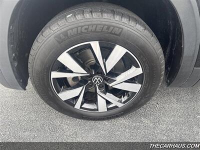 2022 Volkswagen Atlas Cross Sport SE 4Motion   - Photo 35 - Roselle, IL 60172