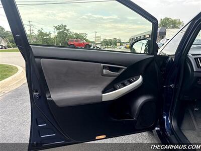 2013 Toyota Prius One   - Photo 10 - Roselle, IL 60172