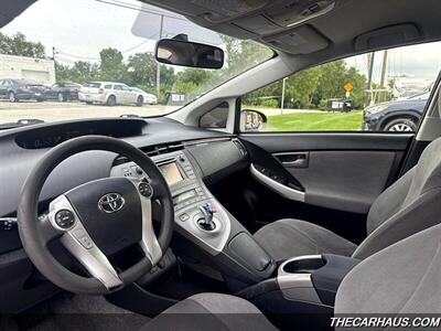 2013 Toyota Prius One   - Photo 11 - Roselle, IL 60172