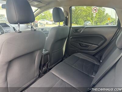 2018 Ford Fiesta SE   - Photo 13 - Roselle, IL 60172