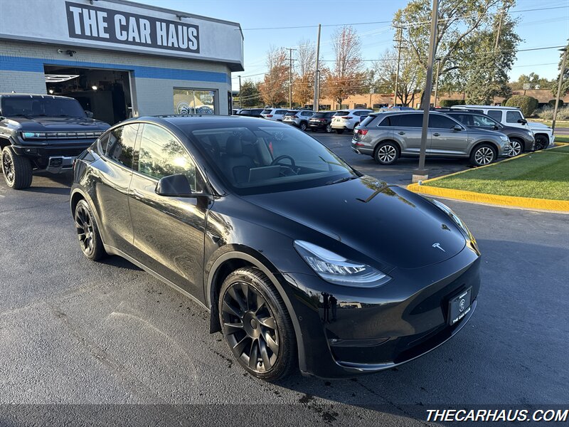 2021 Tesla Model Y Long Range   - Photo 1 - Roselle, IL 60172