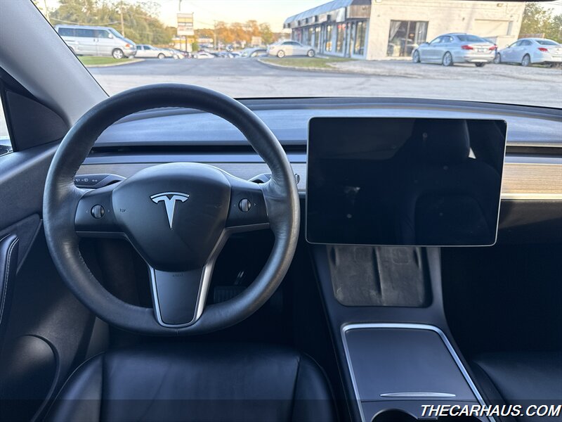 2021 Tesla Model Y Long Range   - Photo 22 - Roselle, IL 60172