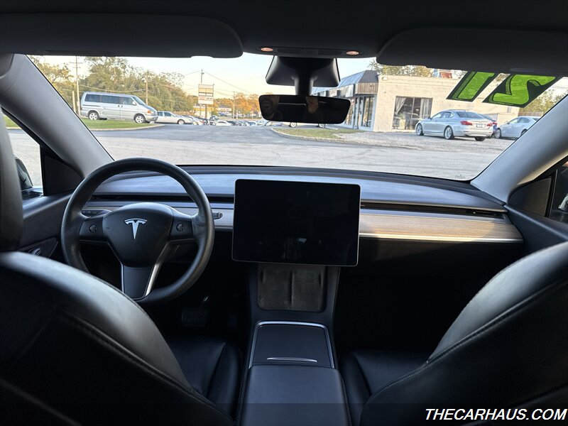 2021 Tesla Model Y Long Range   - Photo 21 - Roselle, IL 60172