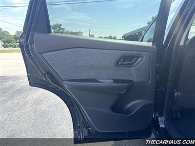 2022 Nissan Rogue S   - Photo 14 - Roselle, IL 60172