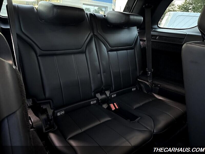 2017 Land Rover Discovery HSE   - Photo 20 - Roselle, IL 60172