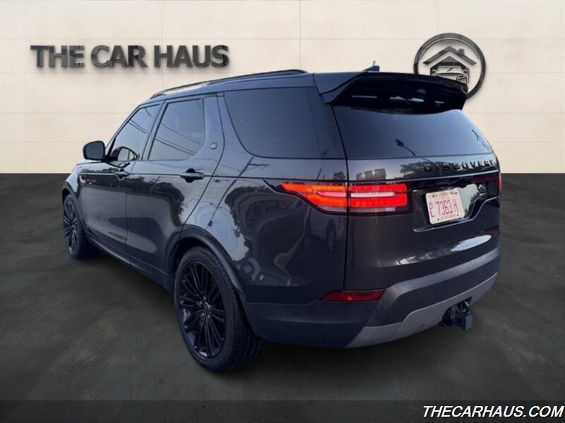 2017 Land Rover Discovery HSE   - Photo 5 - Roselle, IL 60172