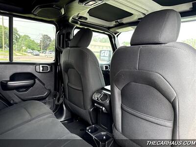 2018 Jeep Wrangler Unlimited Sport   - Photo 16 - Roselle, IL 60172