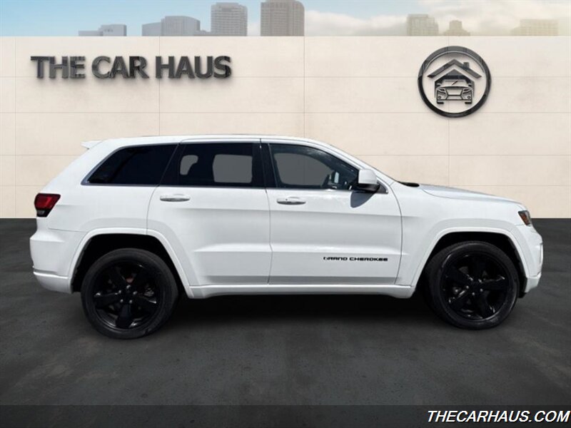2015 Jeep Grand Cherokee Laredo   - Photo 2 - Roselle, IL 60172