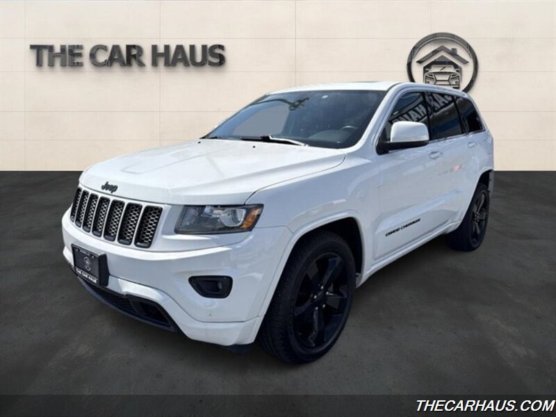 2015 Jeep Grand Cherokee Laredo   - Photo 7 - Roselle, IL 60172