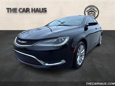 2015 Chrysler 200 Series Limited   - Photo 7 - Roselle, IL 60172