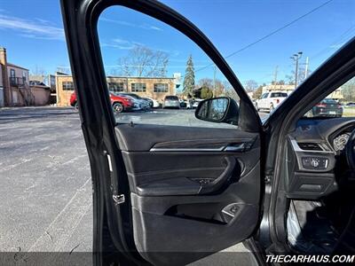 2017 BMW X1 xDrive28i   - Photo 11 - Roselle, IL 60172