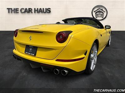 2015 Ferrari California T   - Photo 2 - Roselle, IL 60172