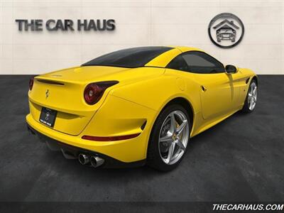2015 Ferrari California T   - Photo 8 - Roselle, IL 60172