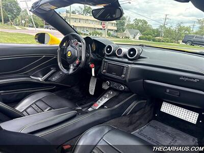 2015 Ferrari California T   - Photo 16 - Roselle, IL 60172