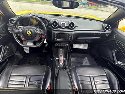 2015 Ferrari California T   - Photo 18 - Roselle, IL 60172