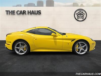 2015 Ferrari California T   - Photo 9 - Roselle, IL 60172