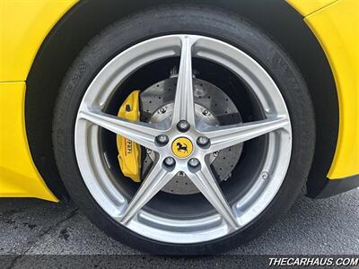 2015 Ferrari California T   - Photo 35 - Roselle, IL 60172