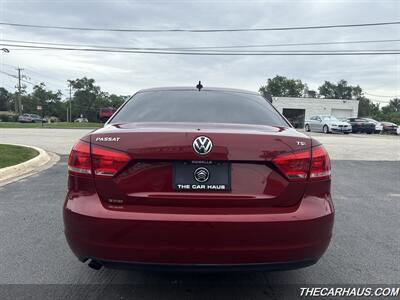 2015 Volkswagen Passat 1.8T S   - Photo 4 - Roselle, IL 60172