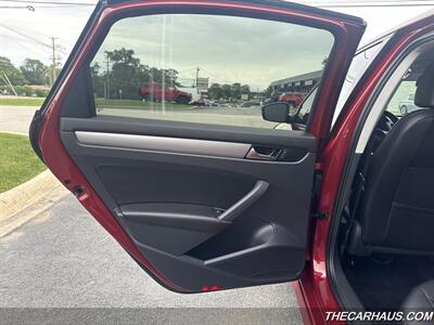 2015 Volkswagen Passat 1.8T S   - Photo 14 - Roselle, IL 60172