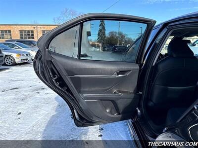 2024 Toyota Camry SE   - Photo 14 - Roselle, IL 60172